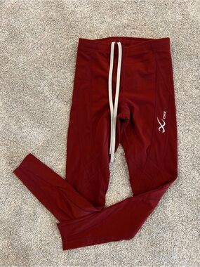CW-X Women’s Tight Compression Pants Endurance Sz XS Style #129809 Leggings Red